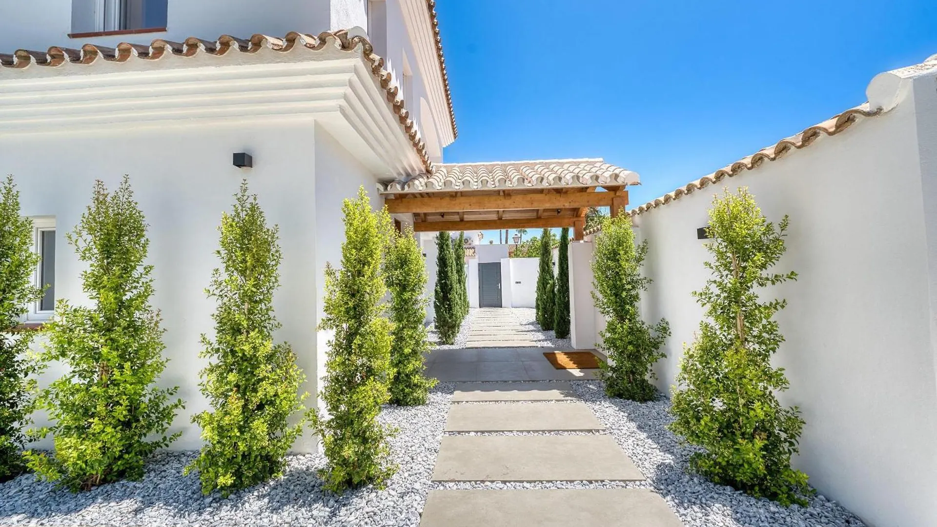3004 Luxury Modern Villa With Pool Marbella 0*,