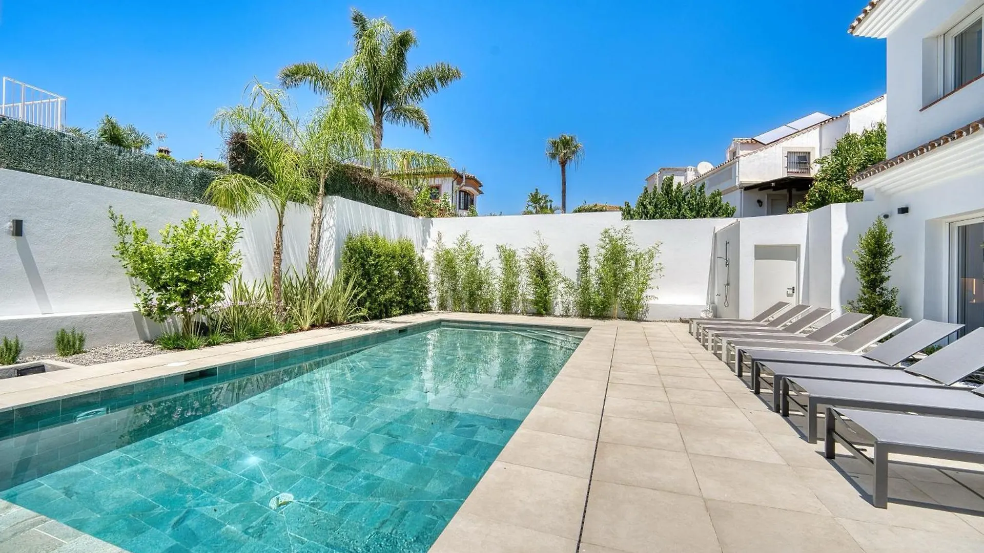 3004 Luxury Modern Villa With Pool Marbella
