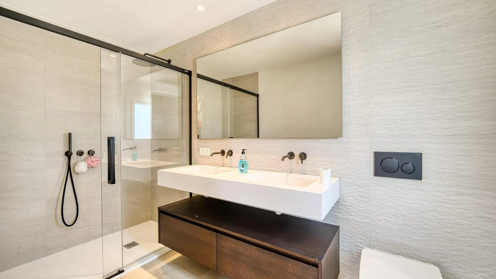 3004 Luxury Modern Villa With Pool Marbella